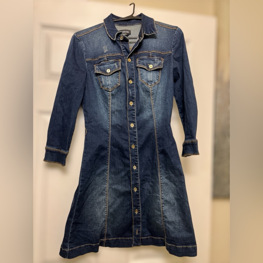 EXPRESS BUTTON UP MINI DENIM DRESS. Size xs